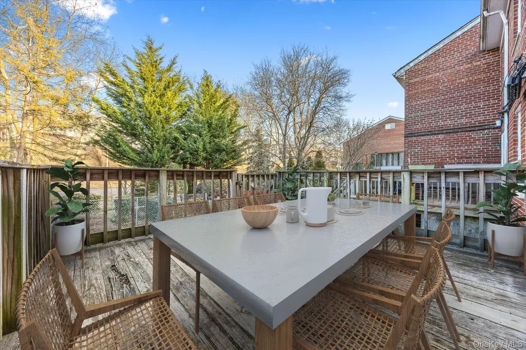 1537 144th Street Whitestone NY 11357