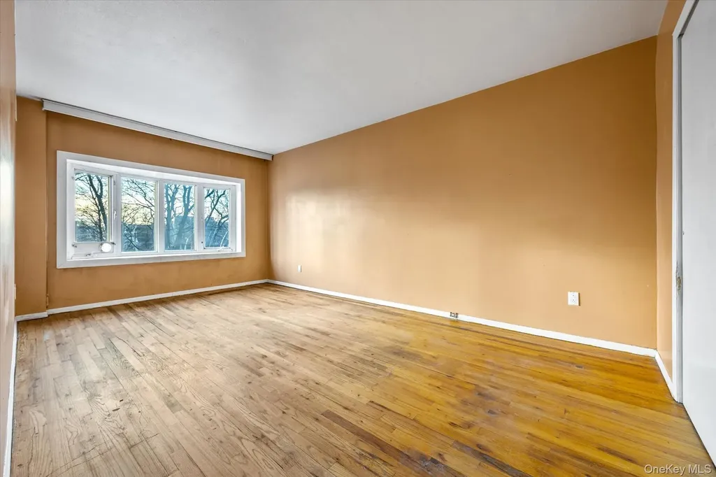 1537 144th Street Whitestone NY 11357