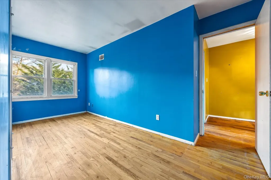 1537 144th Street Whitestone NY 11357