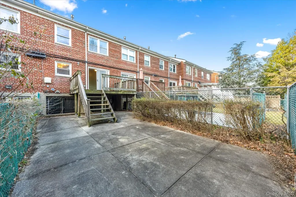 1537 144th Street Whitestone NY 11357
