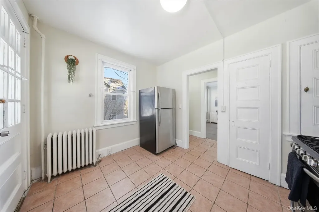 29 Beacon Street Middletown NY 10940