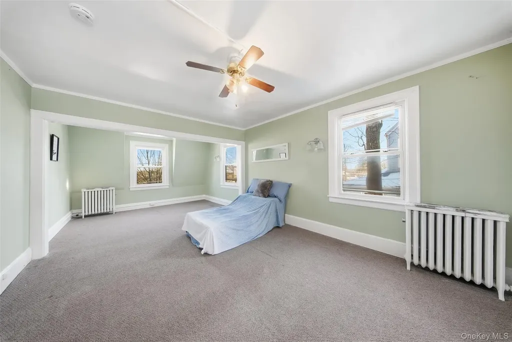 29 Beacon Street Middletown NY 10940