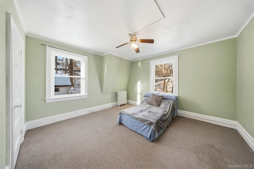 29 Beacon Street Middletown NY 10940