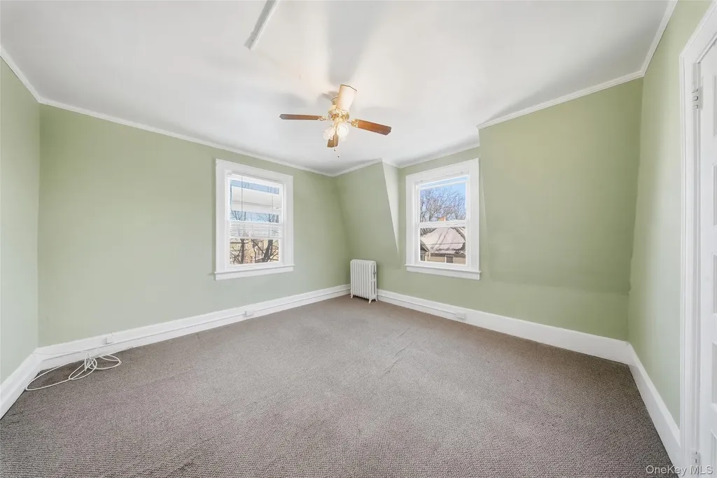 29 Beacon Street Middletown NY 10940