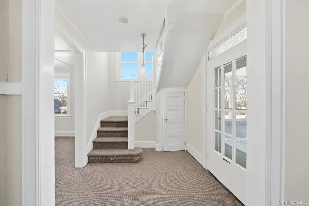 29 Beacon Street Middletown NY 10940