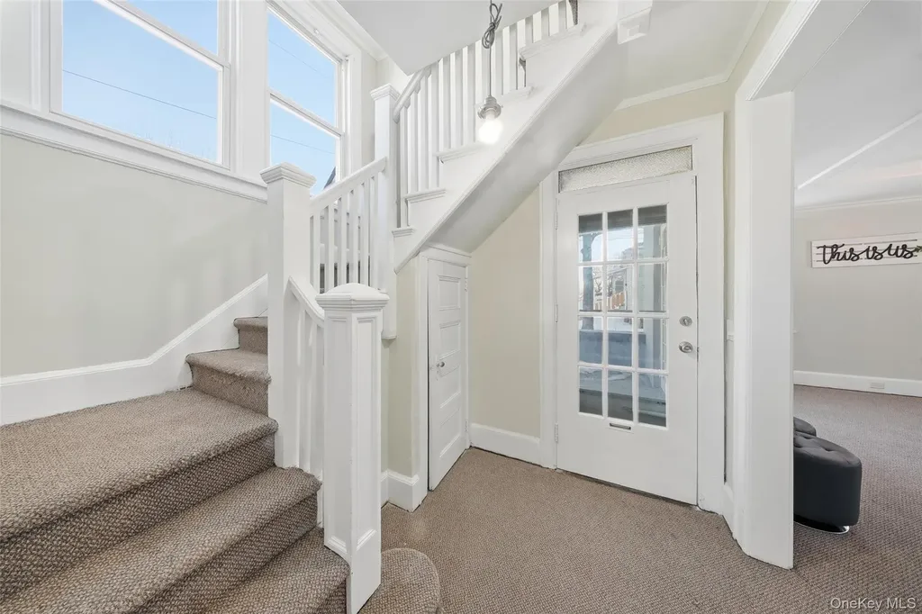 29 Beacon Street Middletown NY 10940