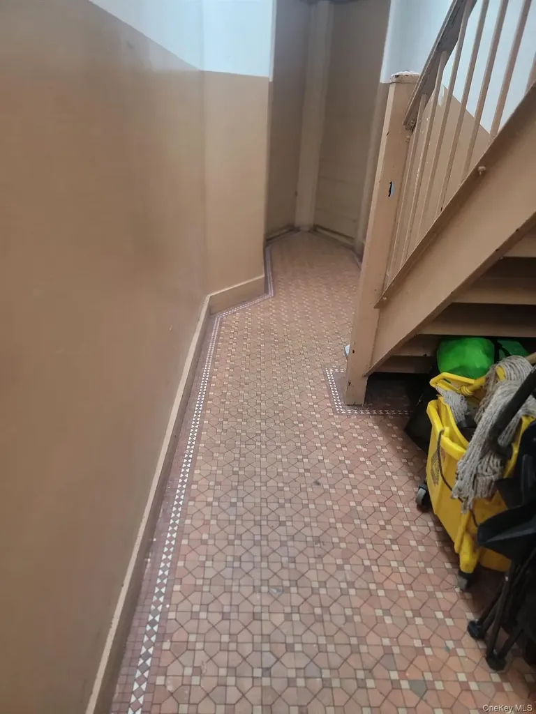 536 E 138th Street Bronx NY 10454