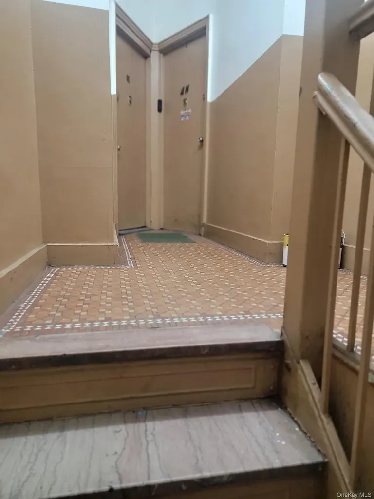 536 E 138th Street Bronx NY 10454