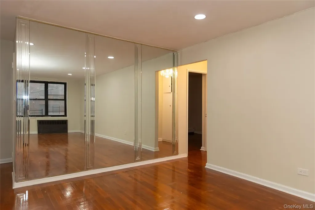 1275 E 51st Street Brooklyn NY 11234