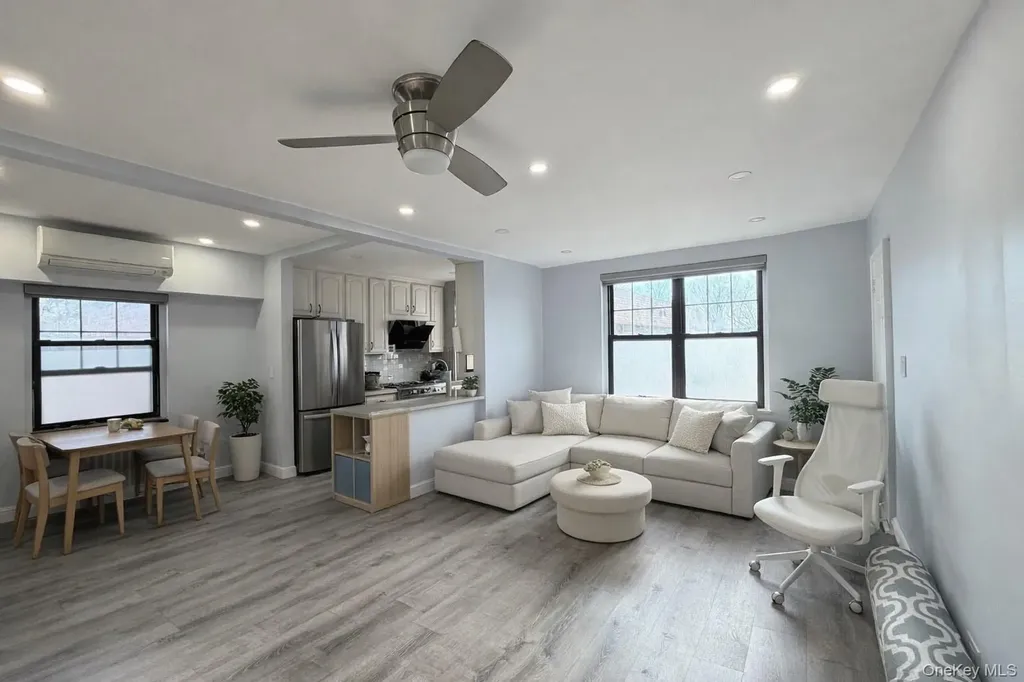 71-17 Park Drive East Flushing NY 11367