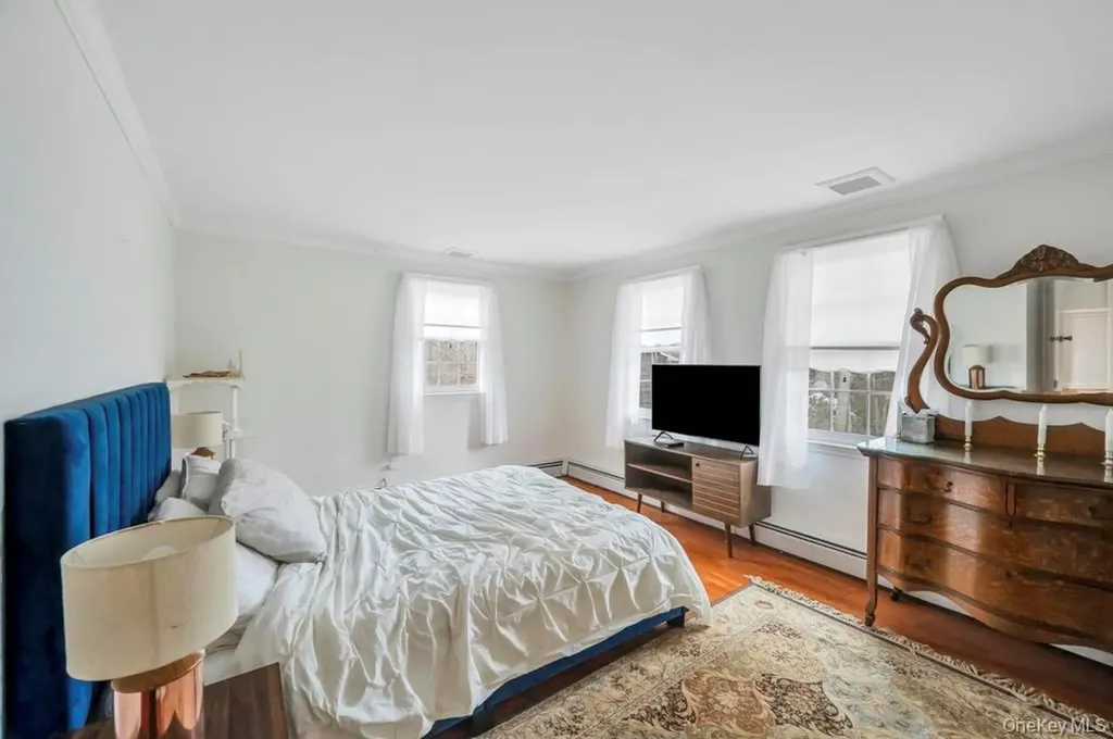 807 Union Avenue Riverhead NY 11901