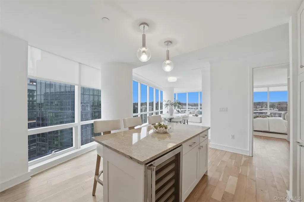 5 Renaissance Square White Plains NY 10601