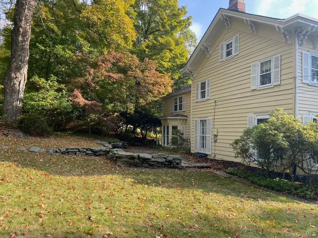 335 Roaring Brook Road Chappaqua NY 10514