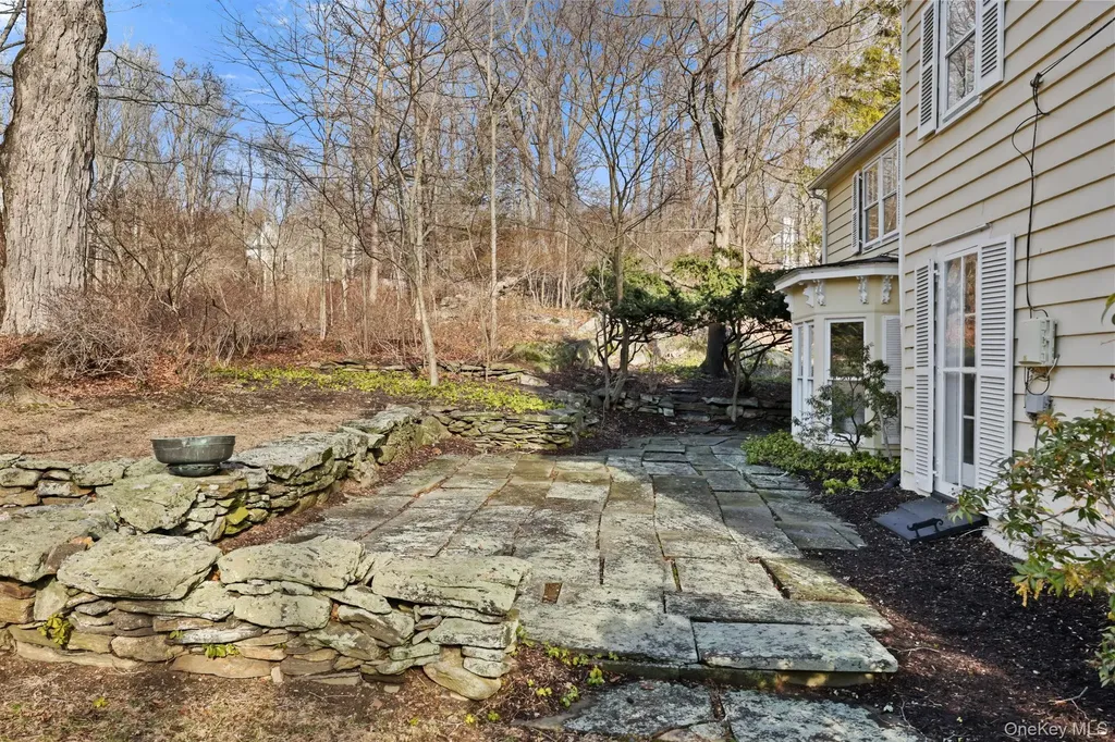 335 Roaring Brook Road Chappaqua NY 10514