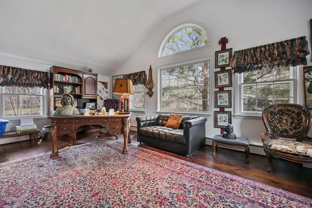 335 Roaring Brook Road Chappaqua NY 10514