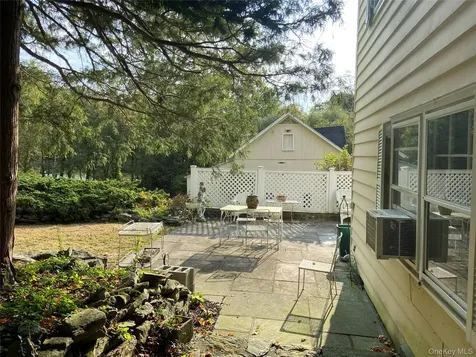 335 Roaring Brook Road Chappaqua NY 10514