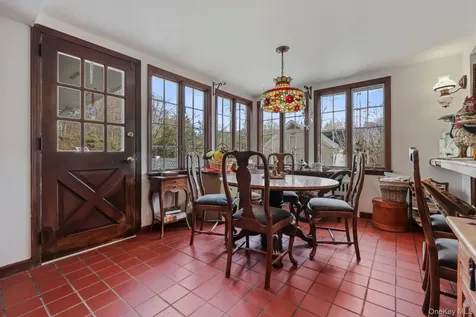 335 Roaring Brook Road Chappaqua NY 10514
