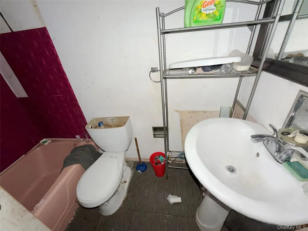 11220 111th Avenue South Ozone Park NY 11420