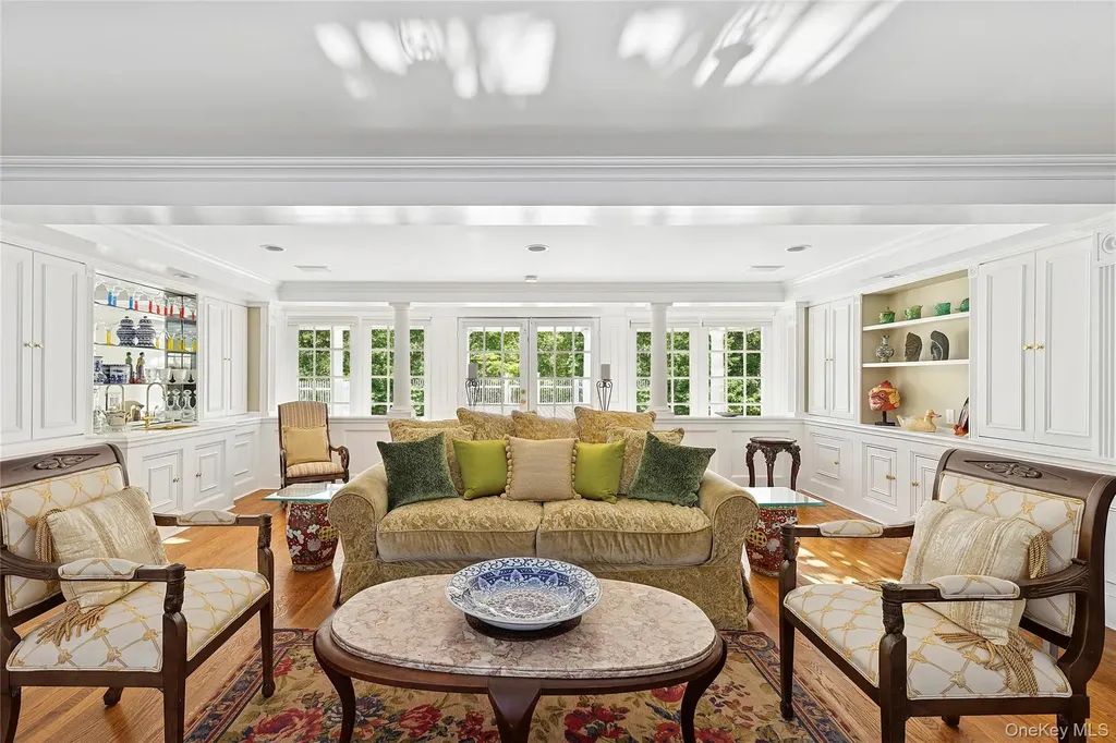 19 And 33 Bridgefield Road Bridgehampton NY 11932