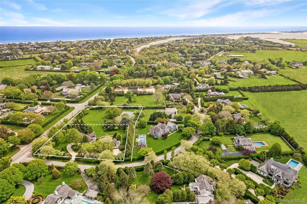 19 And 33 Bridgefield Road Bridgehampton NY 11932