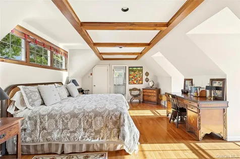 19 And 33 Bridgefield Road Bridgehampton NY 11932