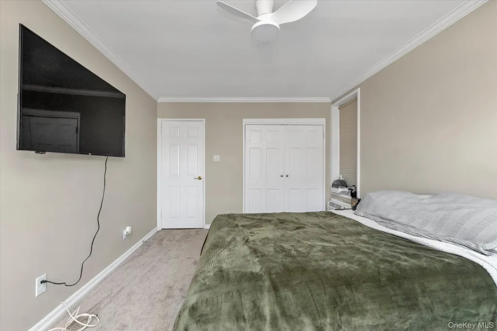 44-20 Douglaston Parkway Douglaston NY 11363