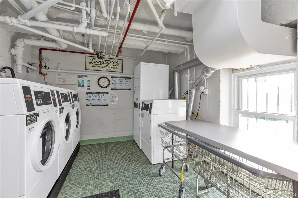 44-20 Douglaston Parkway Douglaston NY 11363