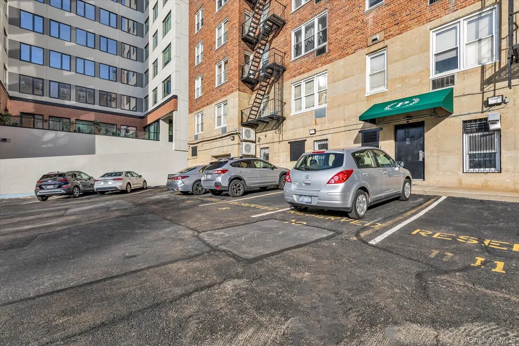 44-20 Douglaston Parkway Douglaston NY 11363
