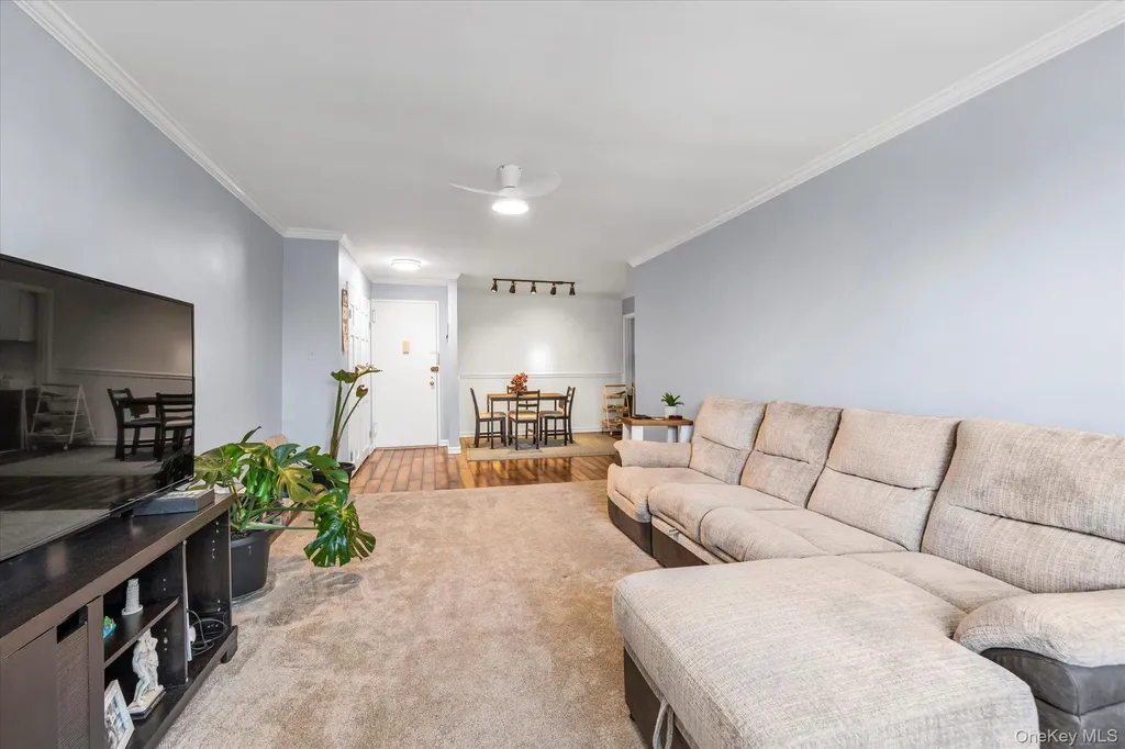 44-20 Douglaston Parkway Douglaston NY 11363