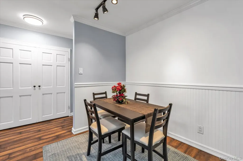 44-20 Douglaston Parkway Douglaston NY 11363