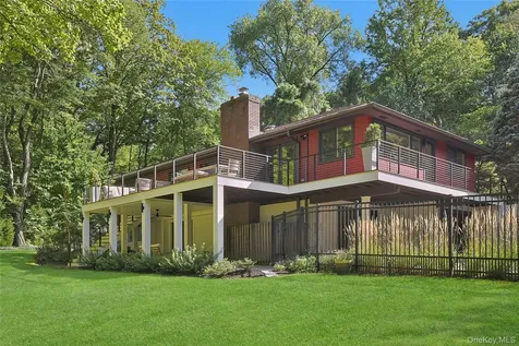 6 Killington Street Chappaqua NY 10514