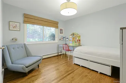 6 Killington Street Chappaqua NY 10514