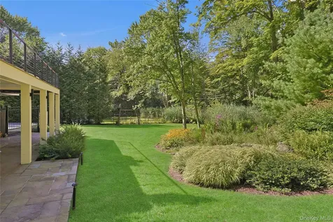 6 Killington Street Chappaqua NY 10514