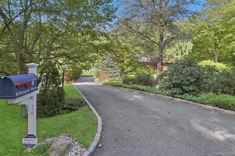 6 Killington Street Chappaqua NY 10514