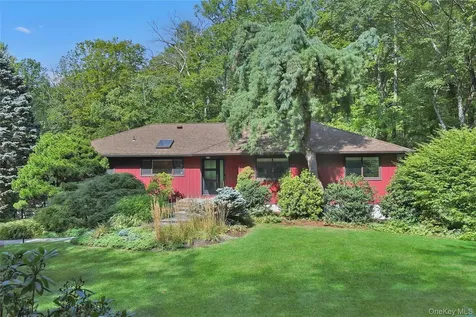6 Killington Street Chappaqua NY 10514