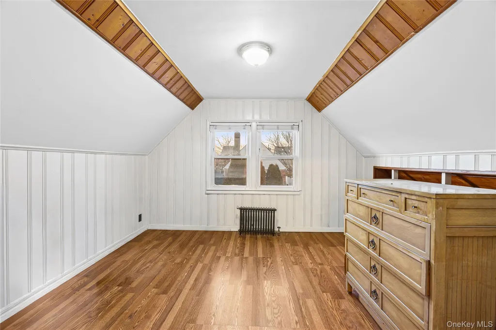 25 Everett Street Valley Stream NY 11580