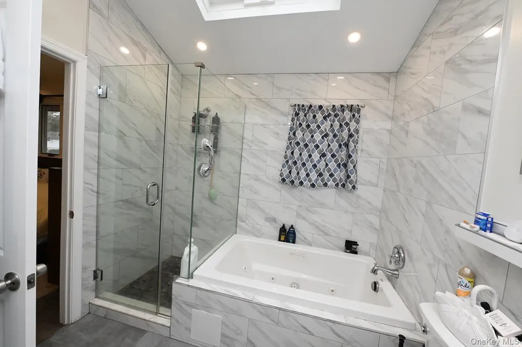 7 Mcnulty Street Dix Hills NY 11746