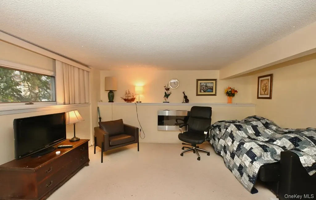 7 Mcnulty Street Dix Hills NY 11746
