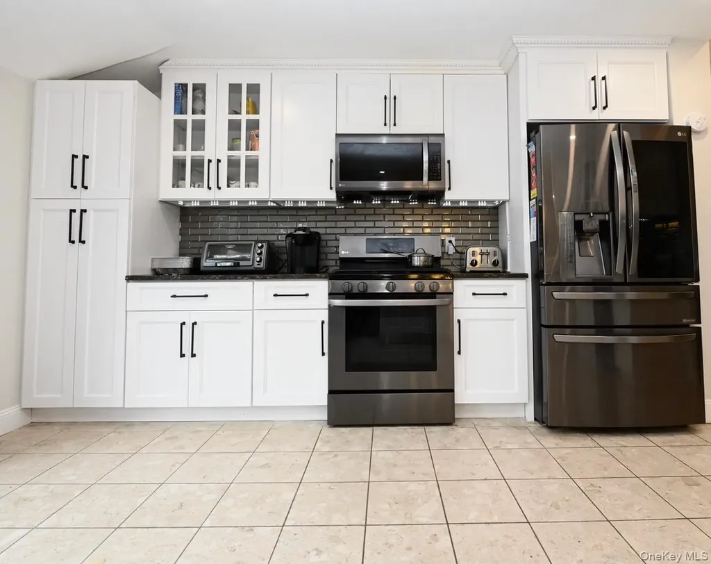 7 Mcnulty Street Dix Hills NY 11746