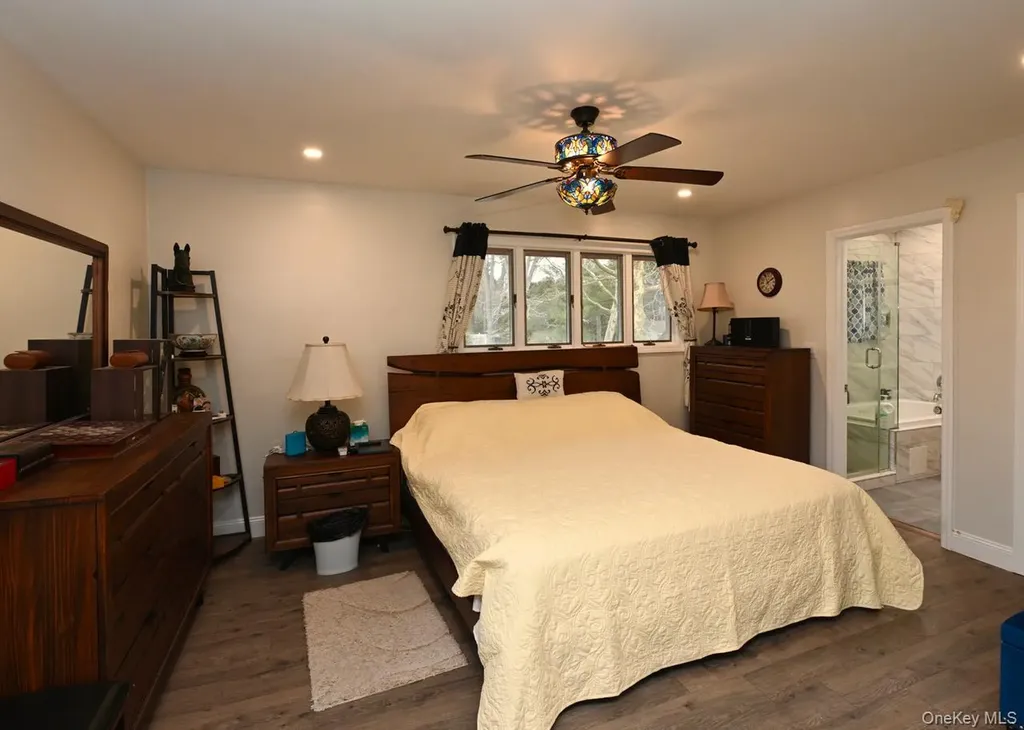 7 Mcnulty Street Dix Hills NY 11746
