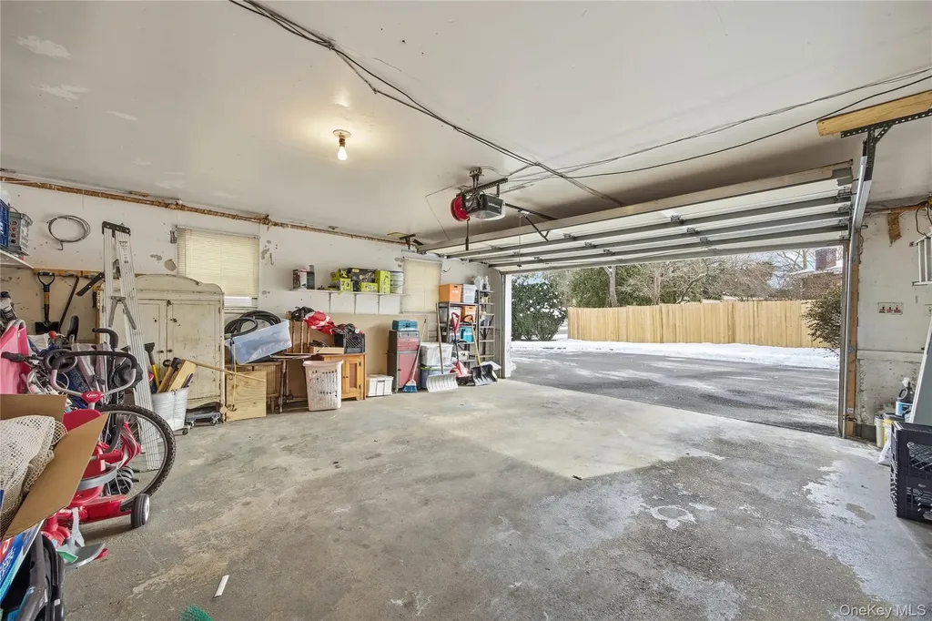 12 Viola Drive Glen Cove NY 11542