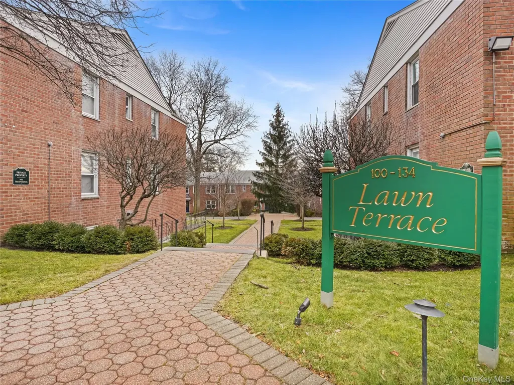 118 Lawn Terrace Mamaroneck NY 10543