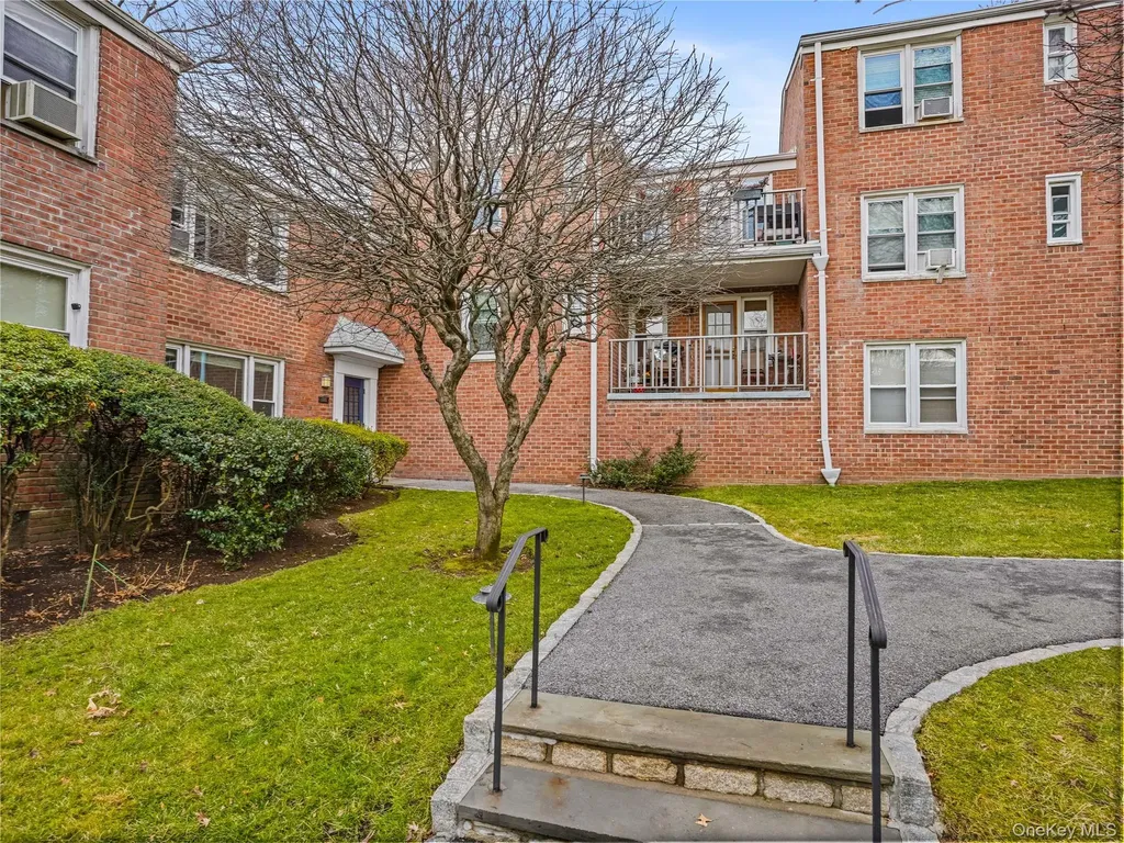 118 Lawn Terrace Mamaroneck NY 10543