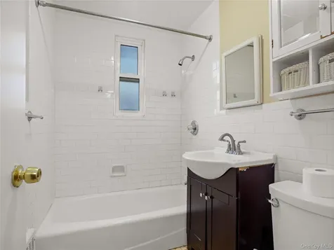 118 Lawn Terrace Mamaroneck NY 10543