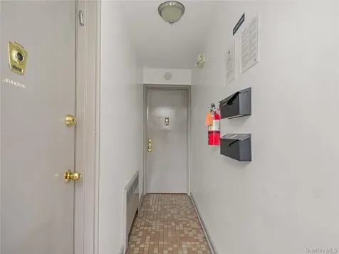 118 Lawn Terrace Mamaroneck NY 10543