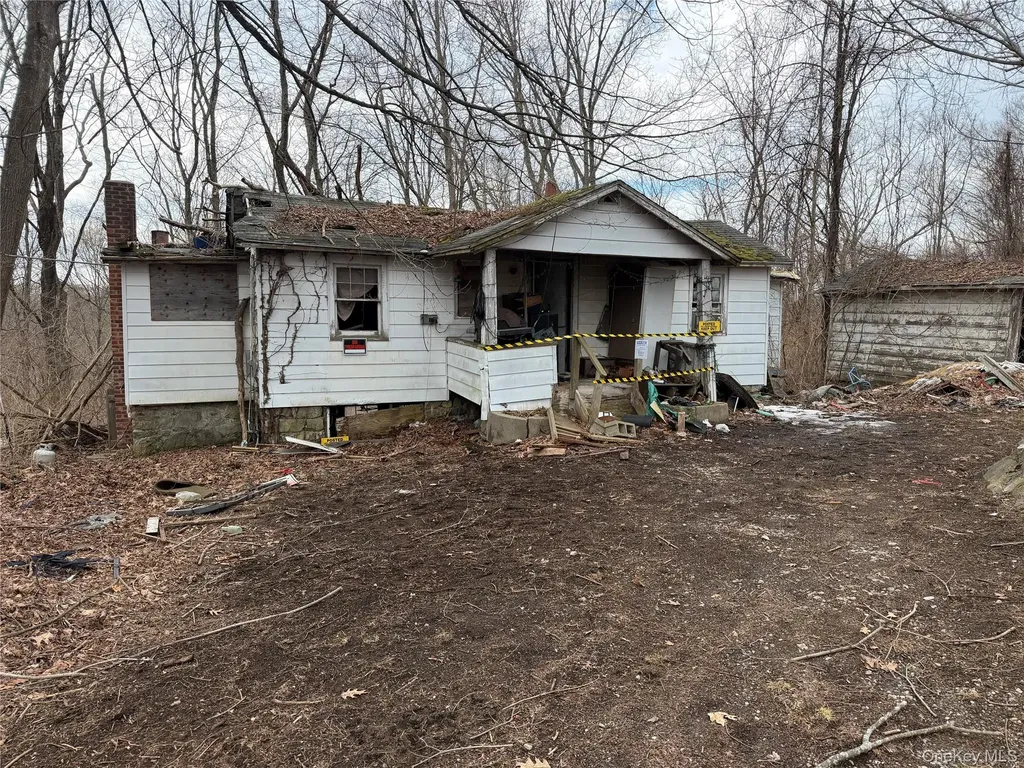 165 Fairfield Drive Brewster NY 10509