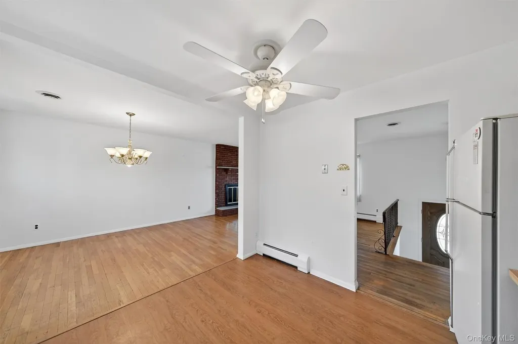 11 Hilltop Lane Warwick NY 10990