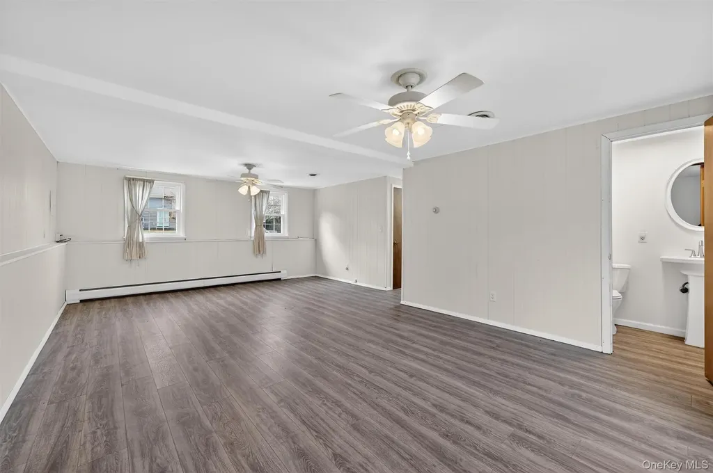 11 Hilltop Lane Warwick NY 10990