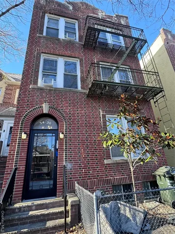 34-30 28TH Street Astoria NY 11106