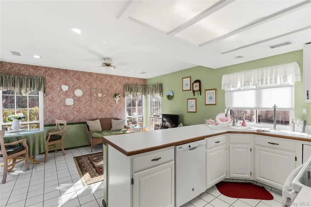 77 Glen Drive Ridge NY 11961